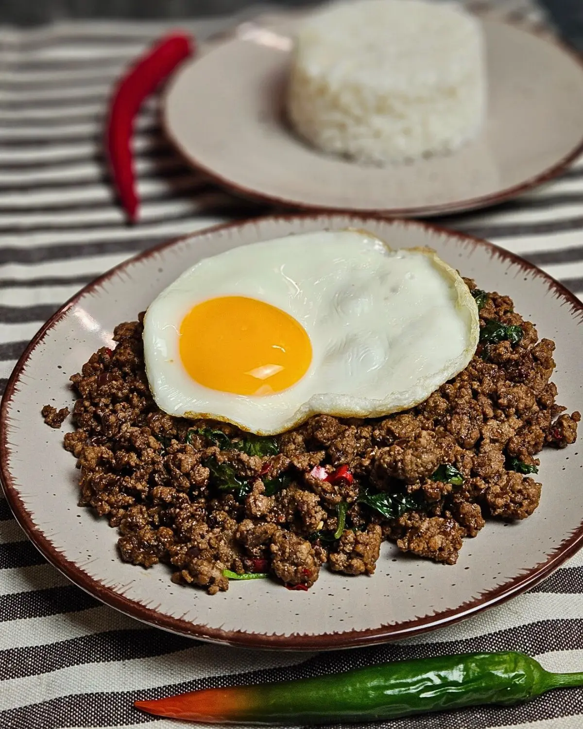 Pad Krapao mit Jasminreis