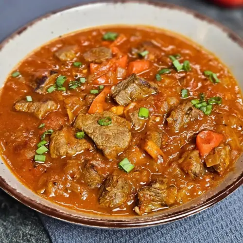 Einfaches Paprikagulasch - perfekt zum Meal Prep